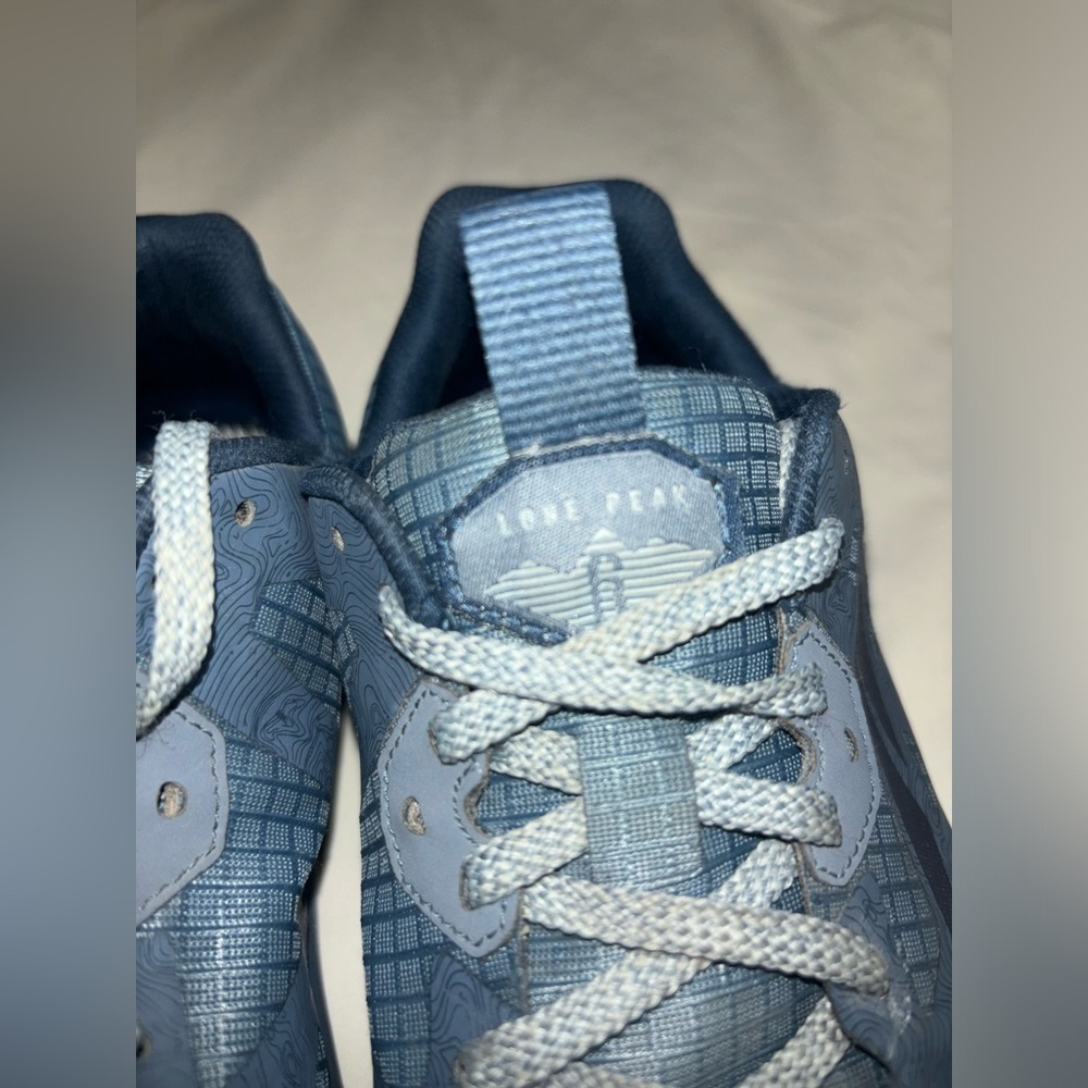 Altra Blue Athletic Running Shoes - Picture 5 of 11